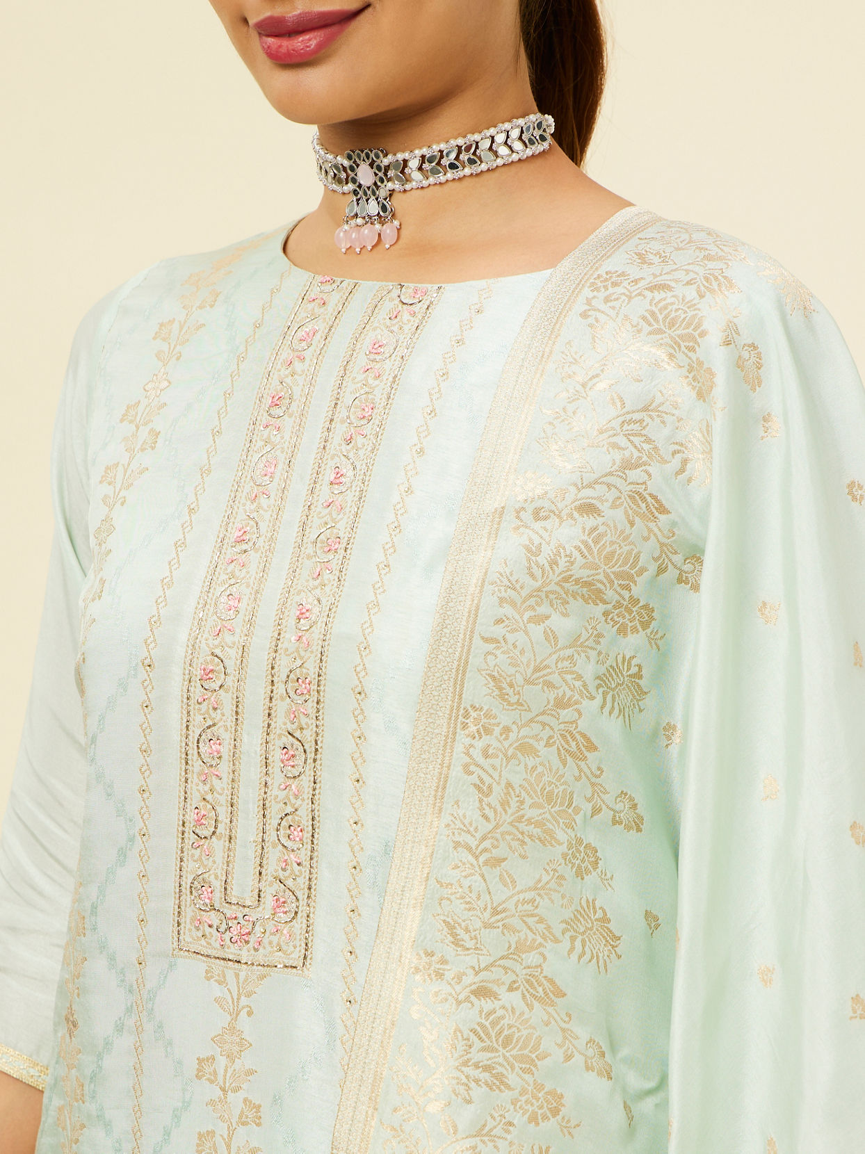 alt message - Mohey Women Light Blue Bel Buti Patterned Stitched Suit image number 2